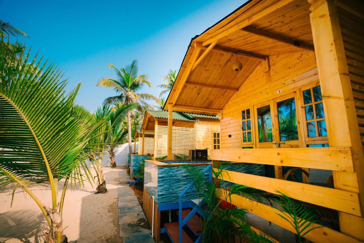 Orange Sky Beach Bungalow Agonda Exteriör bild